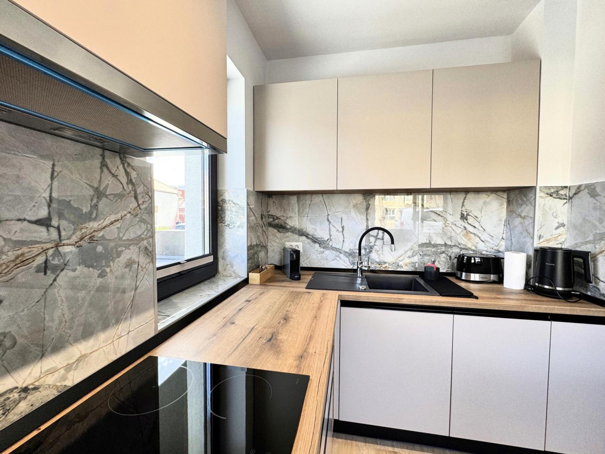 Apartament Minani