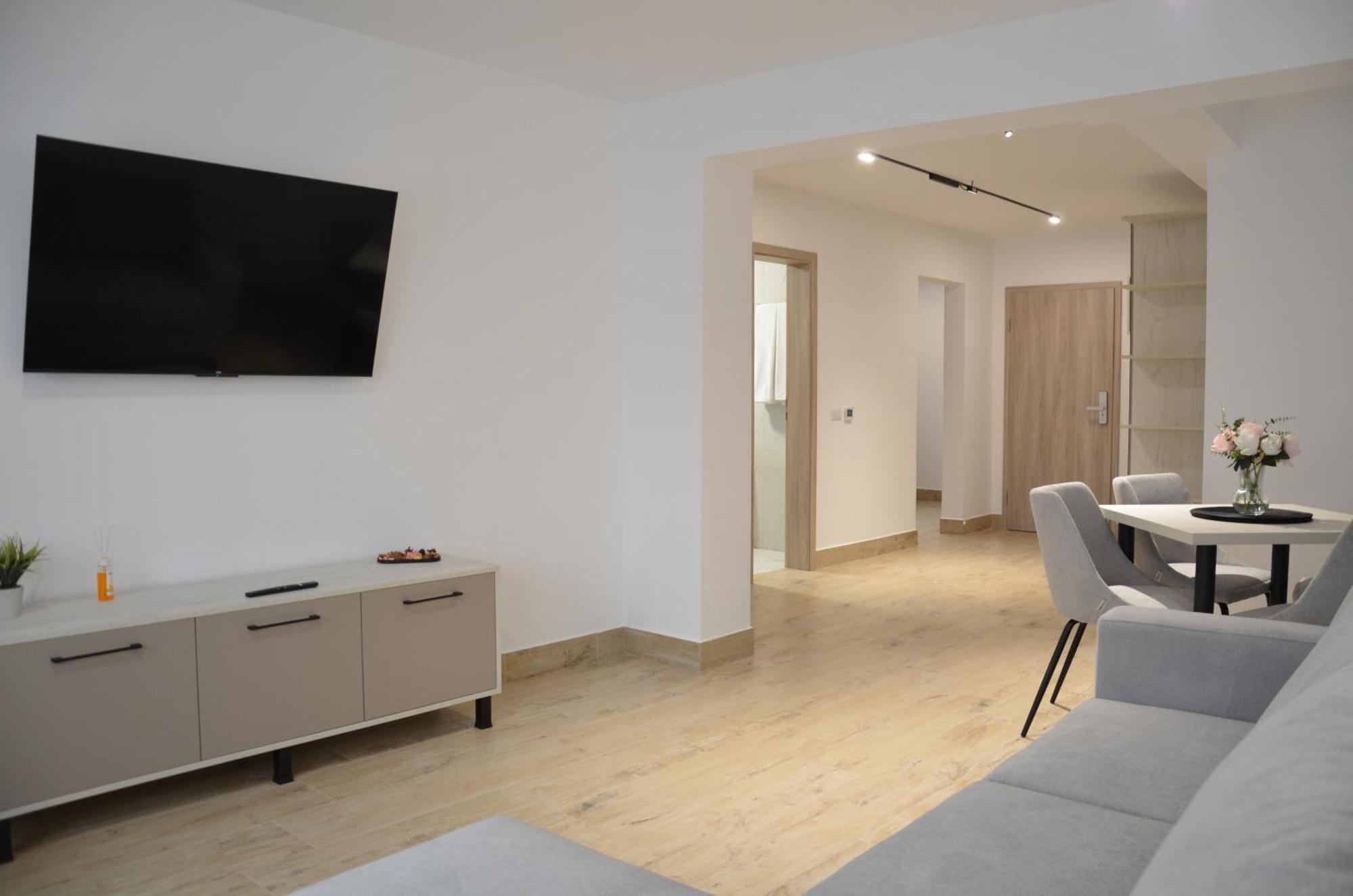 Apartament Minani